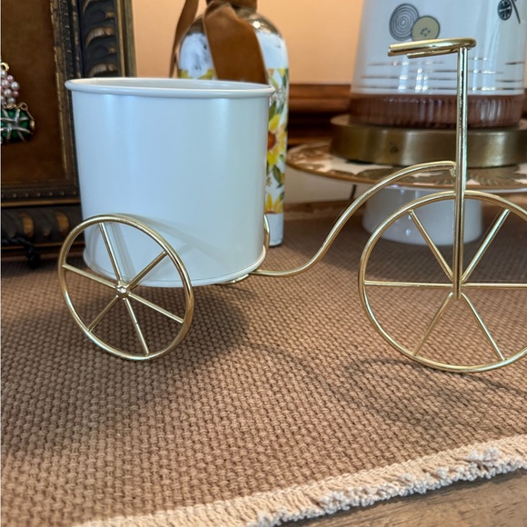Target Gold and White Bicycle Planter - Picture 5 of 6
